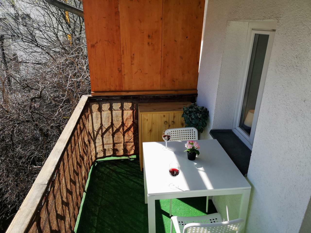 Sankt-Nikolaus City Studio Innsbruck Exteriör bild