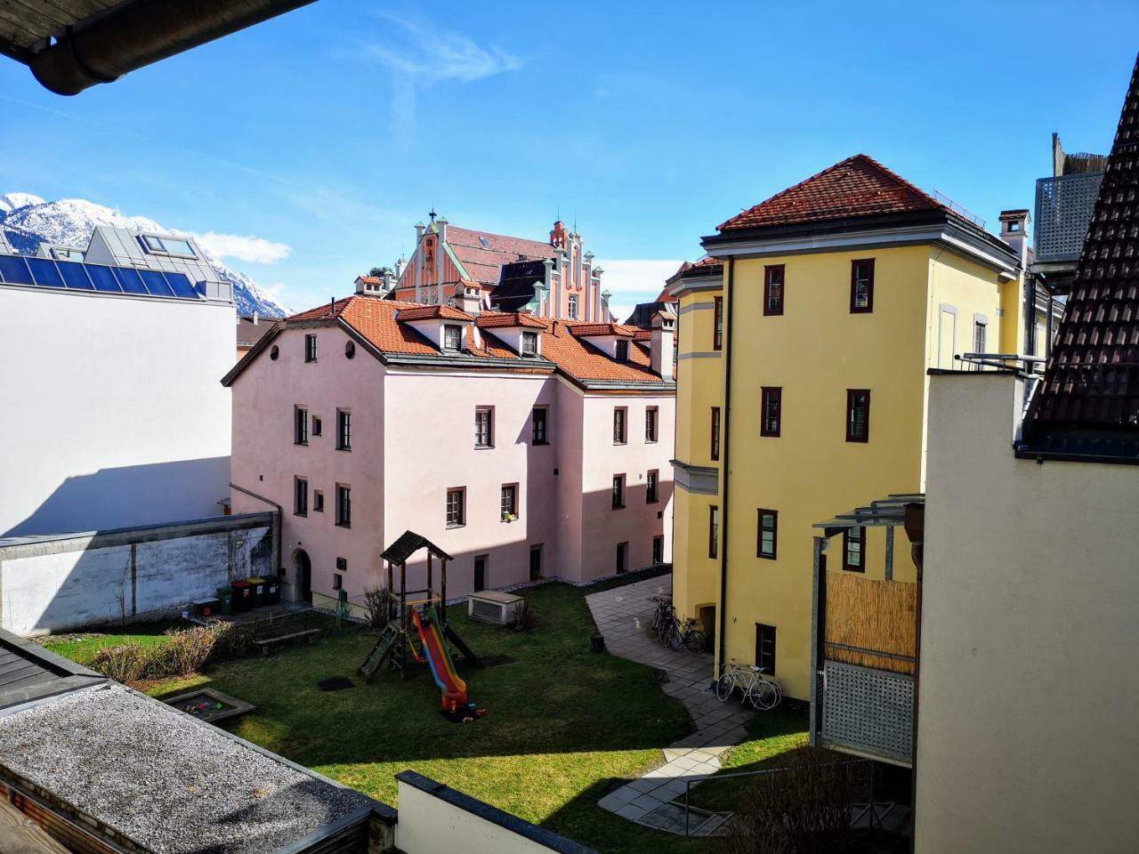 Sankt-Nikolaus City Studio Innsbruck Exteriör bild